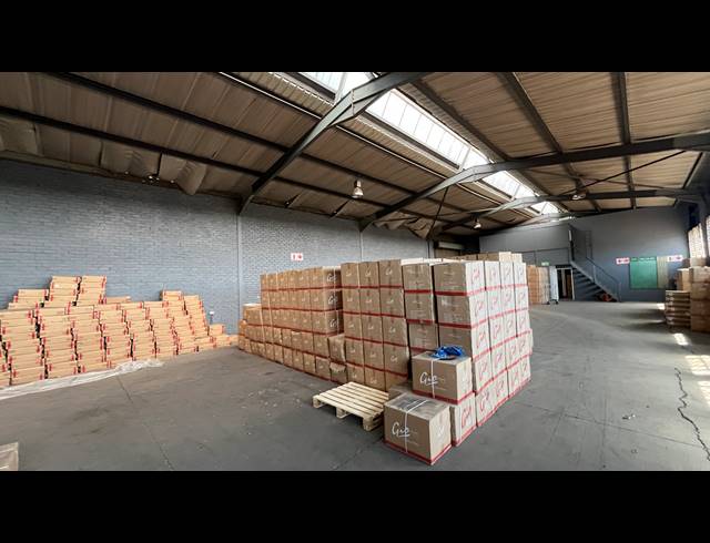 486M² WAREHOUSE TO LET IN SPARTAN